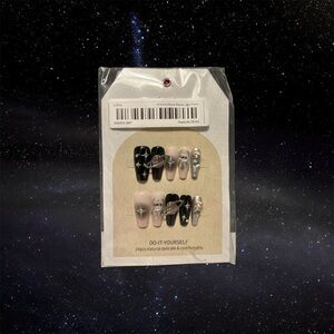 💅🏽 Press On Nails Set | Pink & Black Orbit